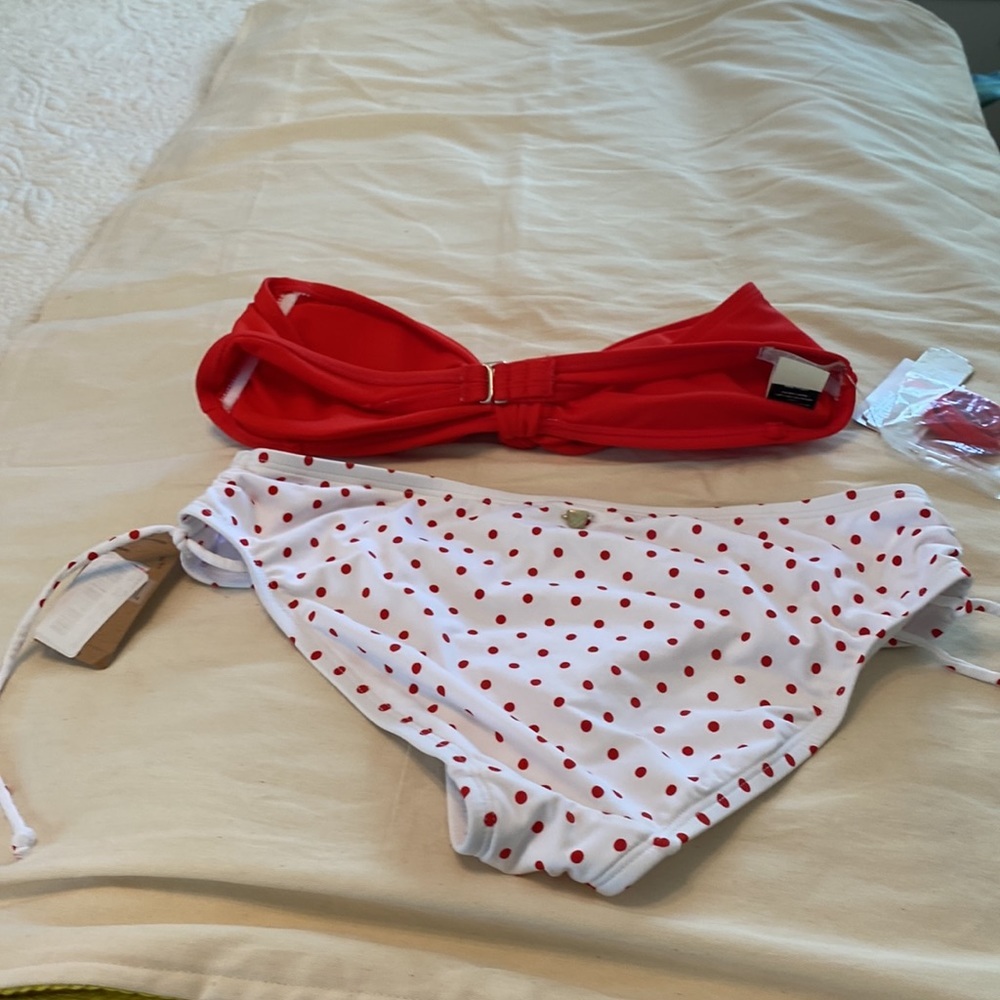 Swimwear - Picture 3 of 5